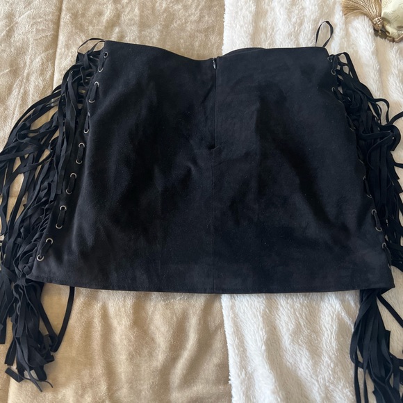 Black fringe mini skirt - Picture 3 of 3